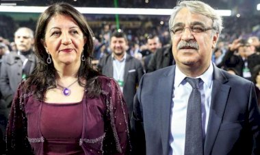 HDP Eş Genel Başkanları aşı için sıralarını bekleyecek