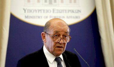 Fransa Dışişleri Bakanı Le Drian: İran'a acil olarak 'yeter' denmeli