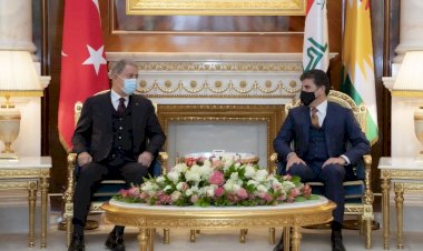 Neçirvan Barzani, Hulusi Akar ile bir araya geldi