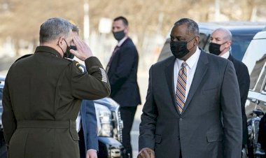 ABD'nin ilk siyahi Savunma Bakanı Austin göreve başladı