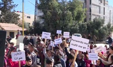 Kamışlo’da BM Ofisi önünde Kürtçe eğitim protestosu