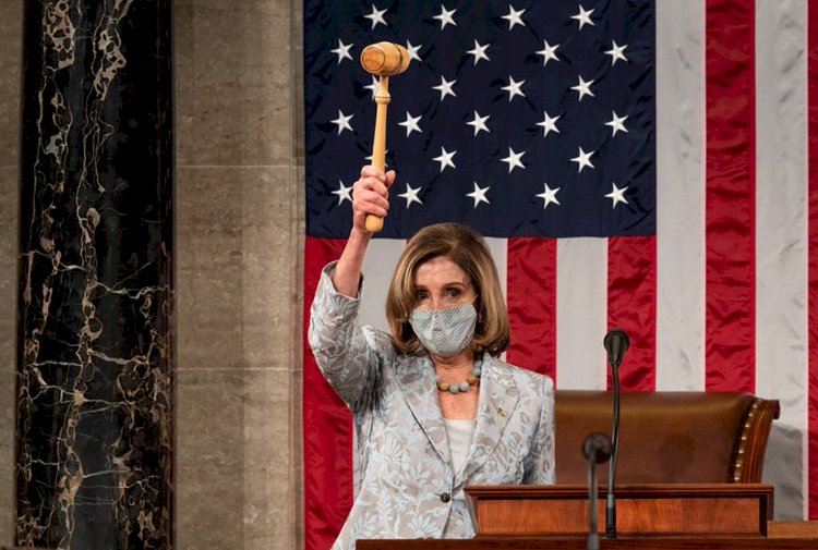 Nancy Pelosi, 4. kez Temsilciler Meclisi başkanlığına seçildi