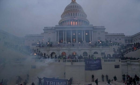 Pelosi: 'Trump savaş başlatıp nükleer saldırı düzenleyebilir'