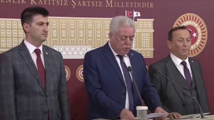 CHP'de 3 milletvekili istifa etti