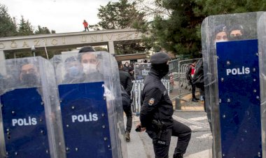 'Erdoğan kontrol savaşı başlattı' - New York Times