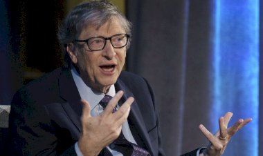 Bill Gates insanlığı bekleyen iki tehlikeyi açıkladı