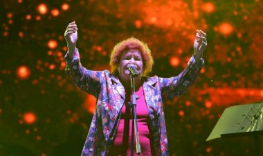 Selda Bağcan: Üç defa hapse girdim, her girişte çıplak arandım