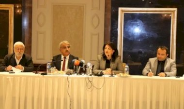 Buldan ve Sancar: Krizlerin temel nedeni Kürt sorunu