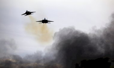 Koalisyon uçakları Mahmur ve Hawice’di bombaladı