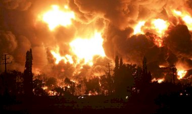 Endonezya'da petrol rafinerisinde patlama