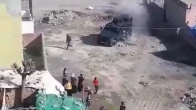 Batman'da zırhlı araç bir kişiyi ezmeye çalıştı