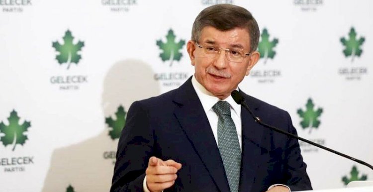 Ahmet Davutoğlu: 'Ders kitaplarından Kürt geçen her şey temizleniyor'