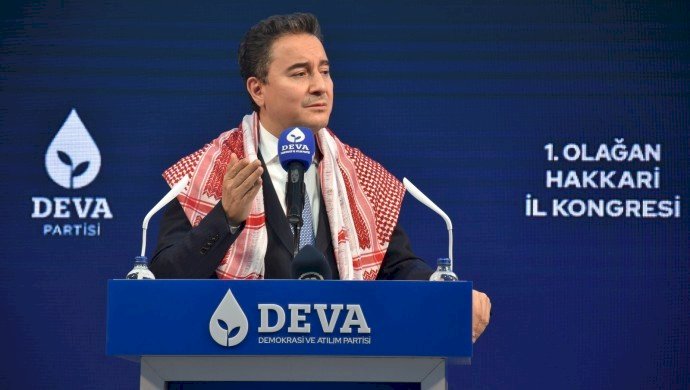 Ali Babacan: Kürtçeyi yeniden bilinmeyen bir dil yaptınız