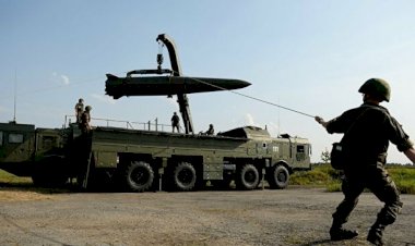 Rusya, İskender füzelerini Ukrayna sınırına konuşlandırdı