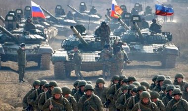 Gerginlik tırmanıyor! Rusya sınıra 80 bin asker yığdı!