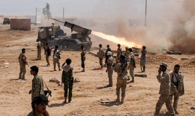 Ordu güçleri ile İran destekli milisler çatıştı: 82 ölü