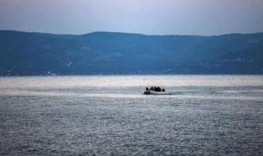 Akdeniz'de göçmen botu battı: '100'den fazla ölü''