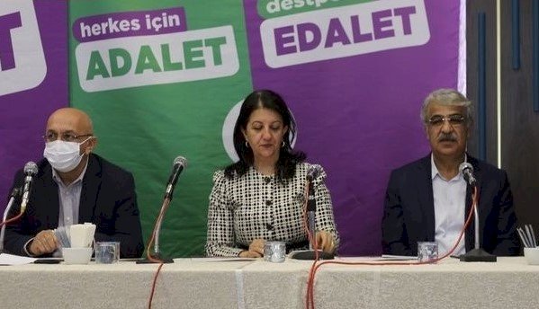 Buldan: Kapatma davasını birlikte planladılar