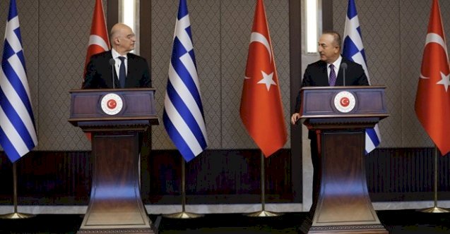 Çavuşoğlu ve Dendias'ın ortak basın toplantısında gerginlik