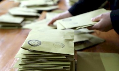 Yapılan son seçim anketinde yalnızca 4 parti barajı geçebiliyor: İşte sonuçlar