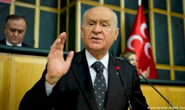 Bahçeli, 100 maddelik yeni Anayasa teklifini açıkladı