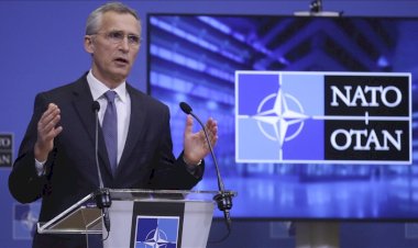 NATO:  Rusya'nın onbinlerce askeri hala Ukrayna civarında