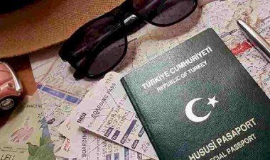 Almanya'dan Türk vatandaşları için 'gri pasaport' kararı