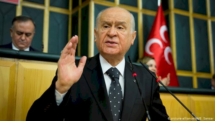 Bahçeli, 100 maddelik yeni Anayasa teklifini açıkladı