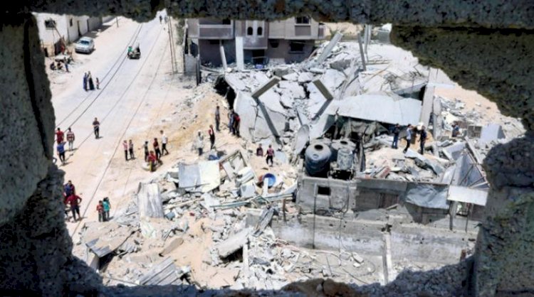İsrail, Hamas ve diğer gruplara ait tünelleri vurdu!