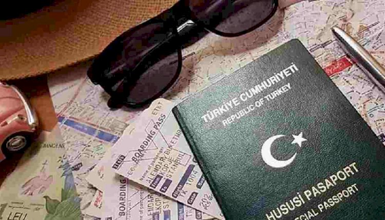 Almanya'dan Türk vatandaşları için 'gri pasaport' kararı