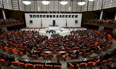 AK Parti’nin anayasa taslağının detayları belli olmaya başladı