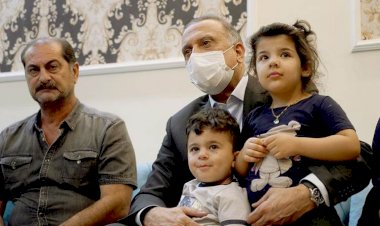 Irak Başbakanı Kazımi, Bağdat’ta vurulan Kürt albayın ailesini ziyaret etti