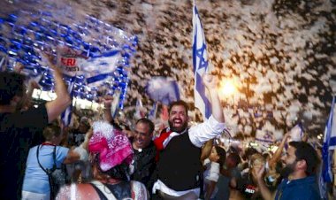 İsrailliler Netanyahu’nun gidişini kutladı