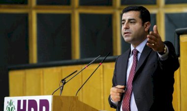 Demirtaş'tan HDP'ye yönelik saldırıya ilişkin açıklama: Failleri tanıyoruz, amaçlarını biliyoruz
