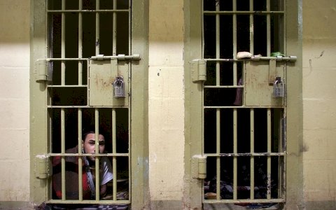 Irak’ta isim benzerliğinden binlerce kişi tutuklu