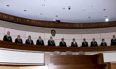 Siyasi mahkûmların gözü AYM'de