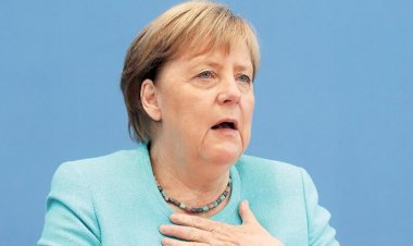 Merkel: Kürt halkı ve Ezidilere yardımı önemsiyoruz
