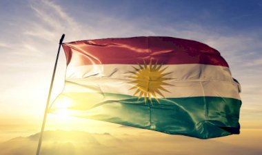 Kürdistan Bayrağı Everest Dağı'nda dalgalanacak