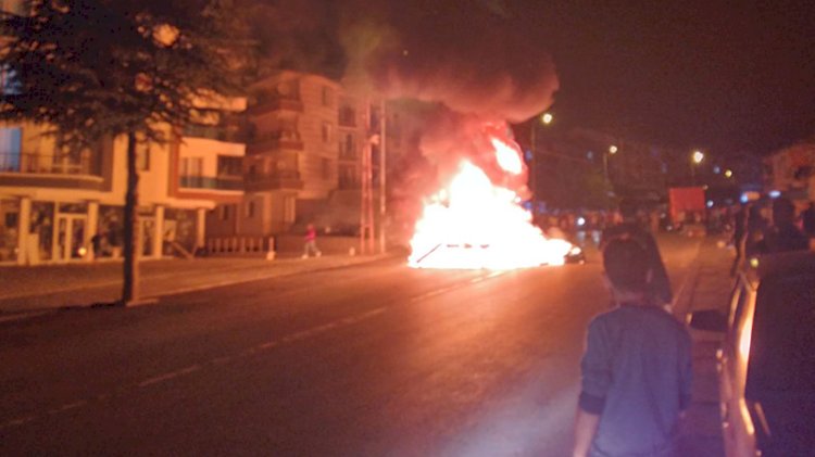 Ankara’da Suriyeli ve Afganların ev ve iş yerleri taşlandı