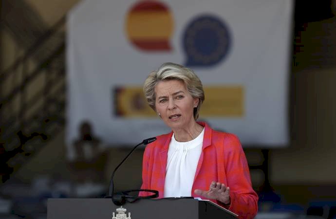 AB Komisyonu Başkanı Von der Leyen: Taliban'ı tanımıyoruz