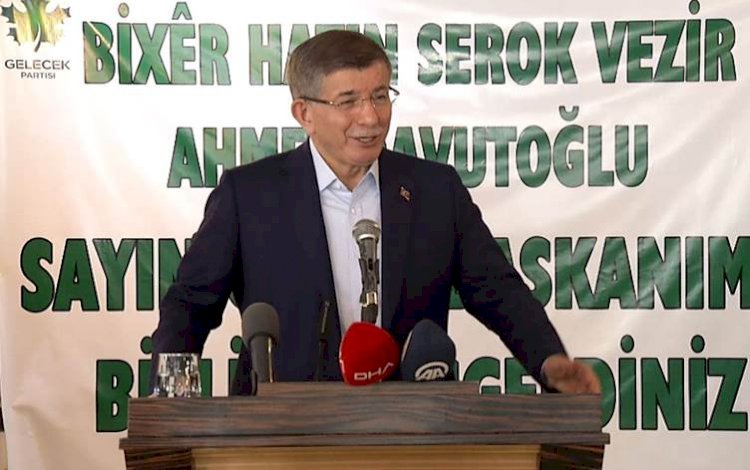 Davutoğlu: Gençlerin yeri dağlar değil, Meclis'tir