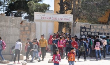 Suriye rejimi Kamışlo’da 2 okula el koydu