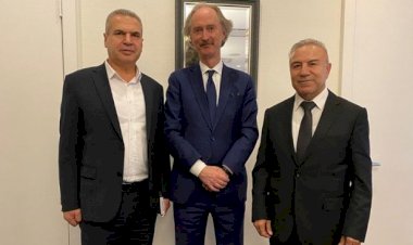 ENKS heyeti, BM Suriye Özel Temsilcisi’yle görüştü