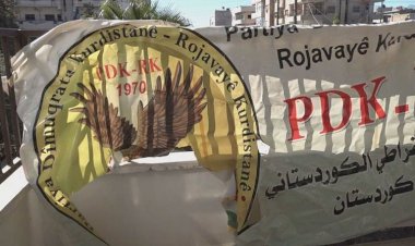 Kamışlo’da PDK-RK’nin ofisi yakıldı