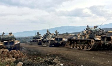Reuters: Rusya Afrin çevresindeki köyleri vurdu, Türkiye bölgeye askeri yığınak yapıyor