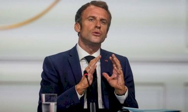 Macron’dan Taliban açıklaması
