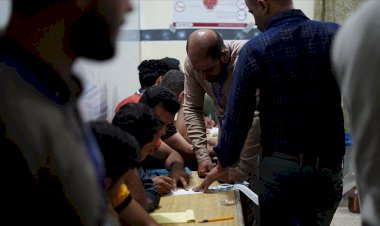 Irak ve Kürdistan Bölgesi'nde halk sandık başında