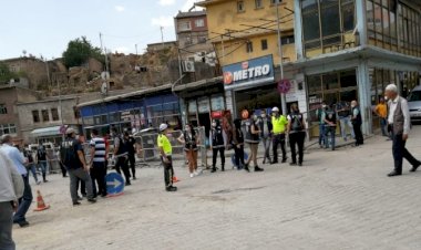 İşyeri yıkılan Bitlis esnafına ‘polise direnme’ davası: Yedi yıla kadar hapis istemi