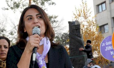 Eski HDP Van Milletvekili Aysel Tuğluk’a 1 yıl 8 ay hapis cezası