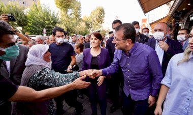 Ekrem İmamoğlu Diyarbakır'da... Cumhurbaşkanı adaylığı sorusuna yanıt!